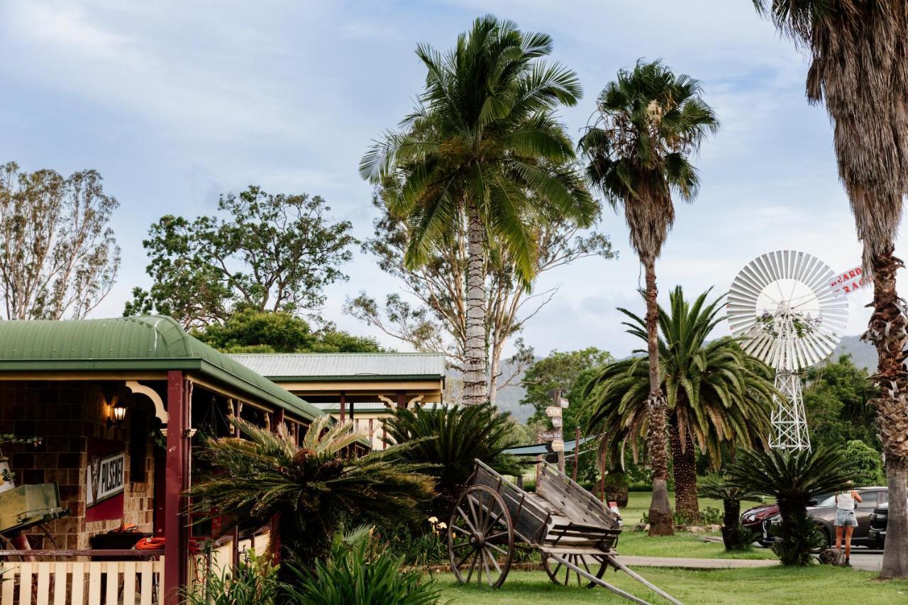 The Bearded Dragon Boutique Hotel Mount Tamborine Exterior photo